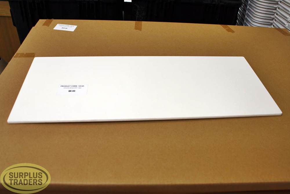 Slatwall Shelf 600x250mm