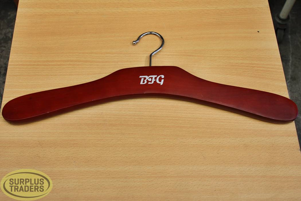 Hangers Wooden 460mm Box 75