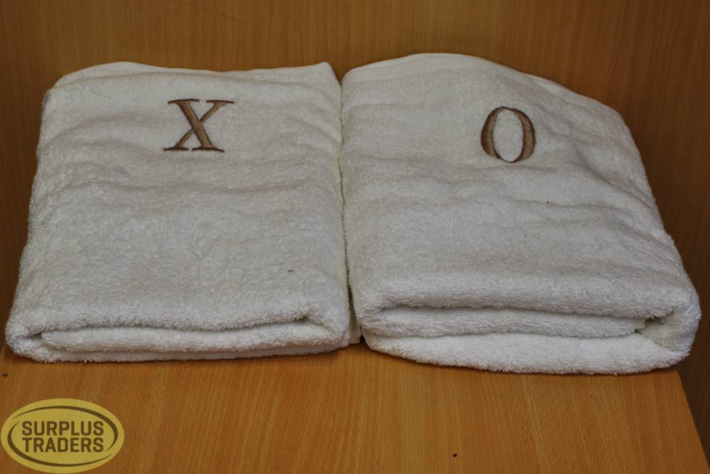 Bath Towel White Letter Asst