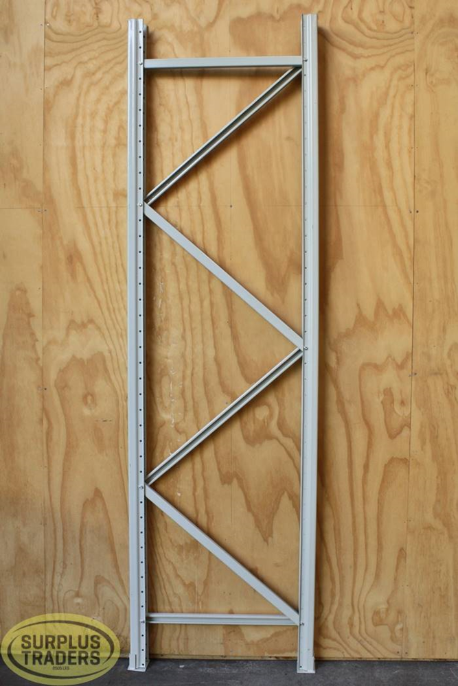 New Ivory Upright 2100x600mm