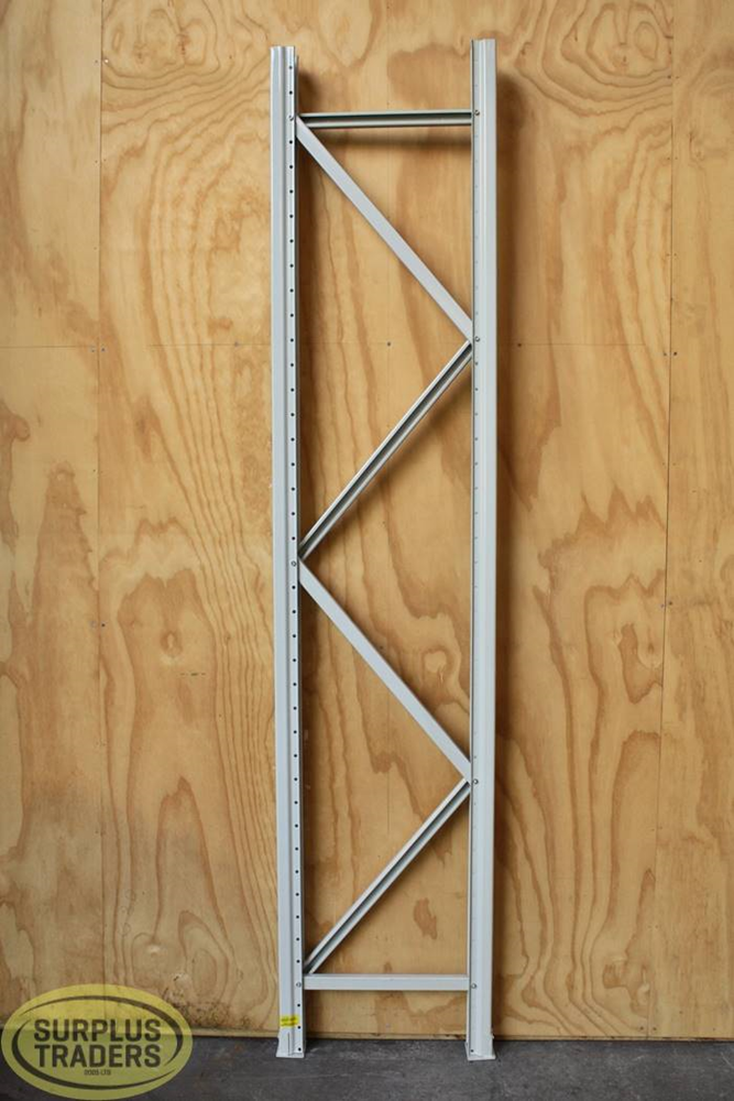 New Ivory Upright 2400x450mm