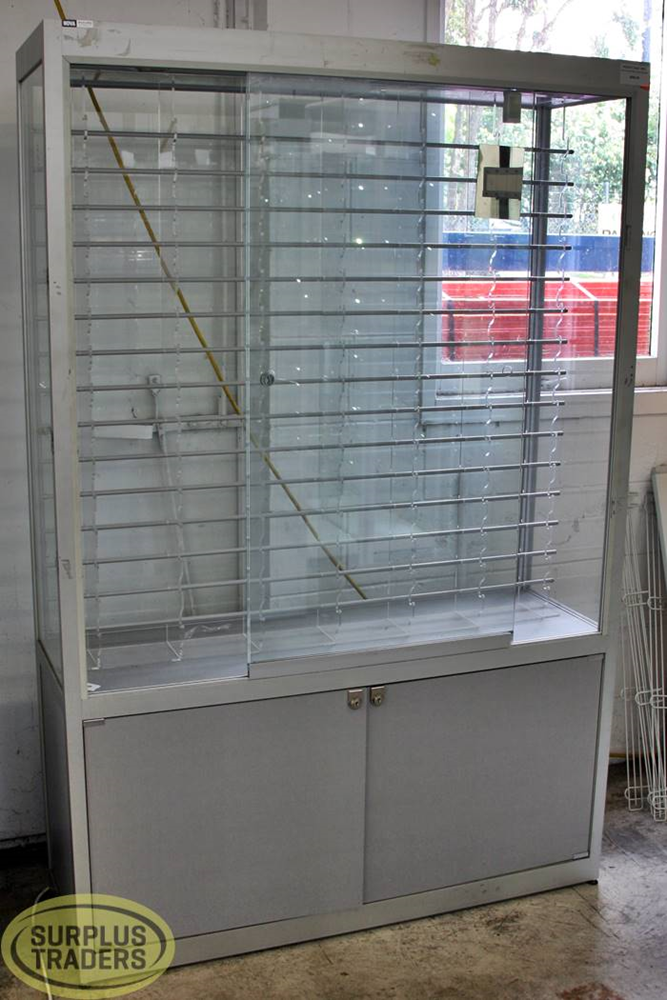 Sunglass Display Showcase