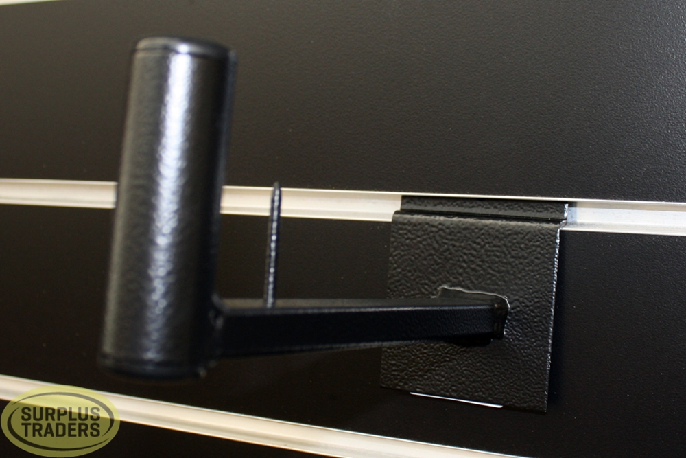 Slatwall Head Holder Black