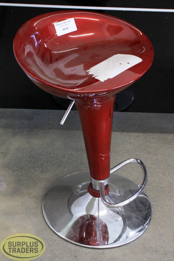 Bar Stool Red / Chrome