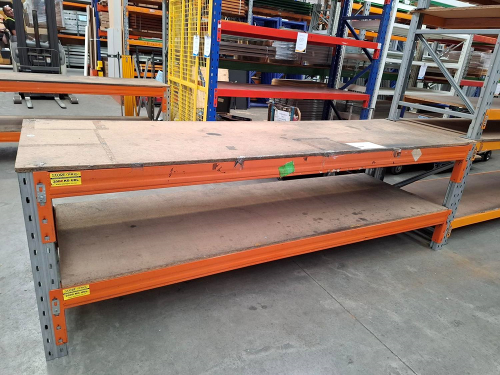 Workbench 940H x 2950W x 850D