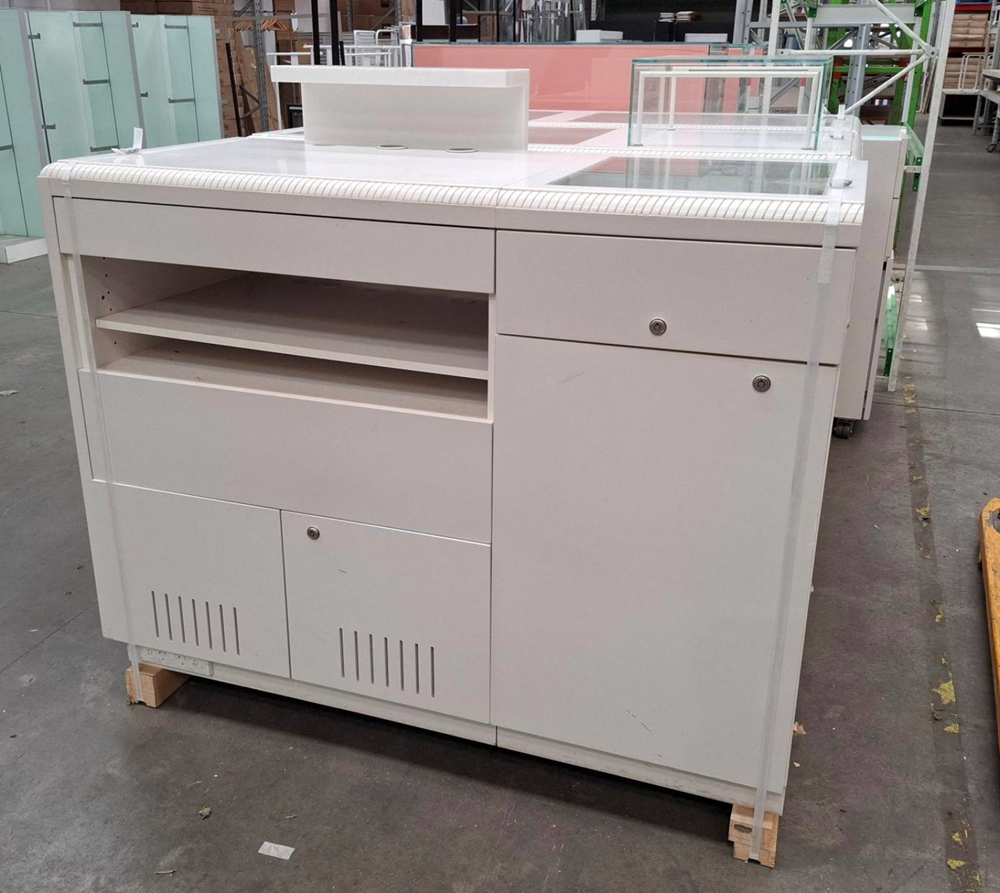 Retail Counter - Used