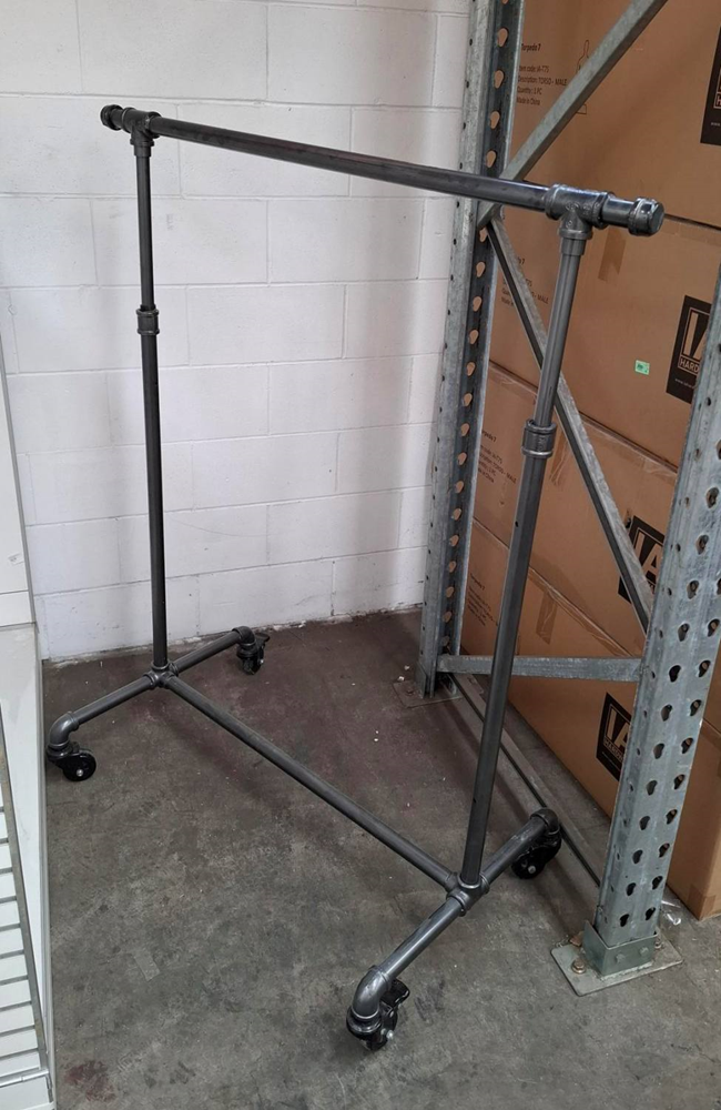 Black Metal Clothing Rail - U