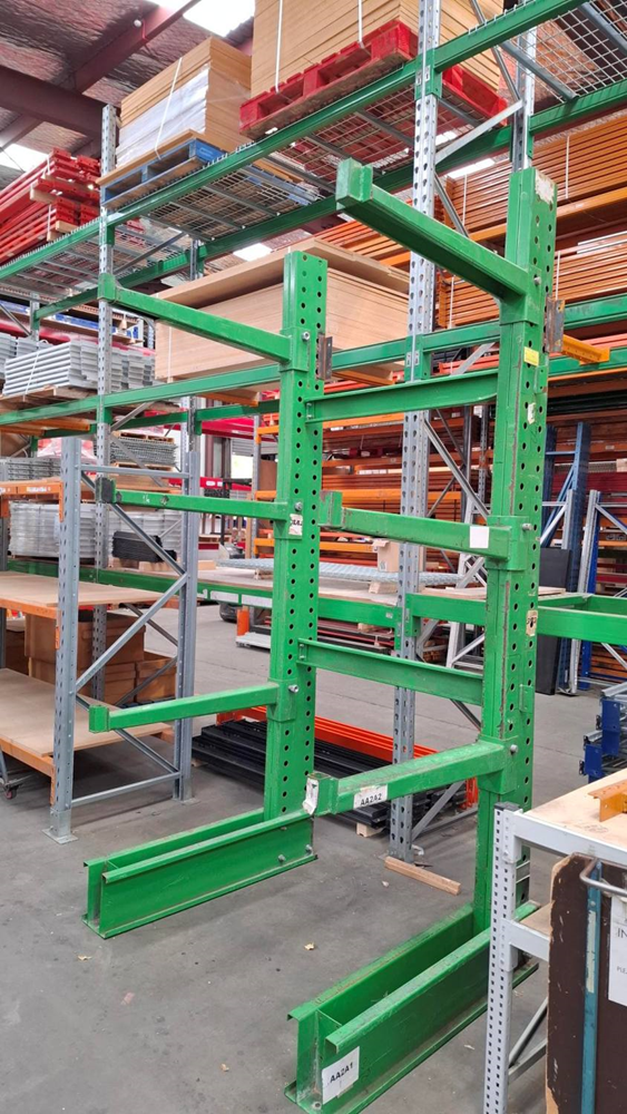 Single Sided Cantilever - Use
