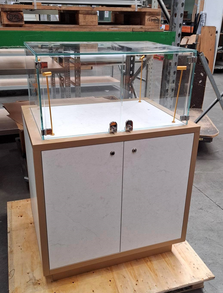 Retail Display Cabinet - Used